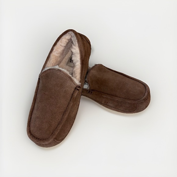 UGG Ascot Slipper Chestnut Brown Men's Size 9 Slip-On Wool Lined Rubber Soles - Picture 1 of 9